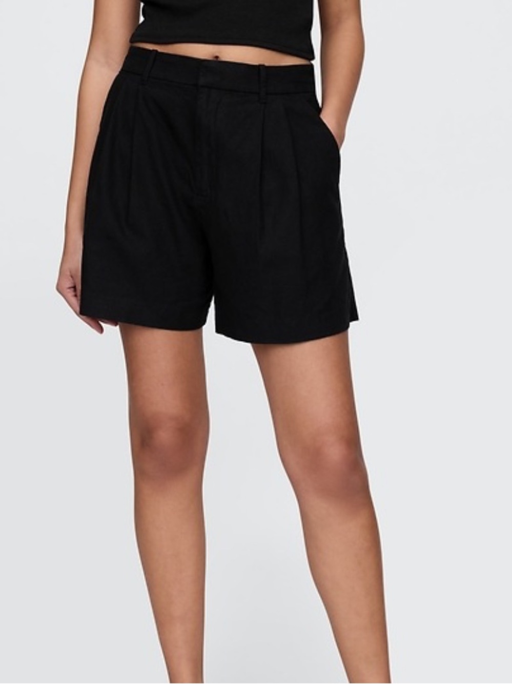 GAP 365 High Rise Linen-Blend Shorts